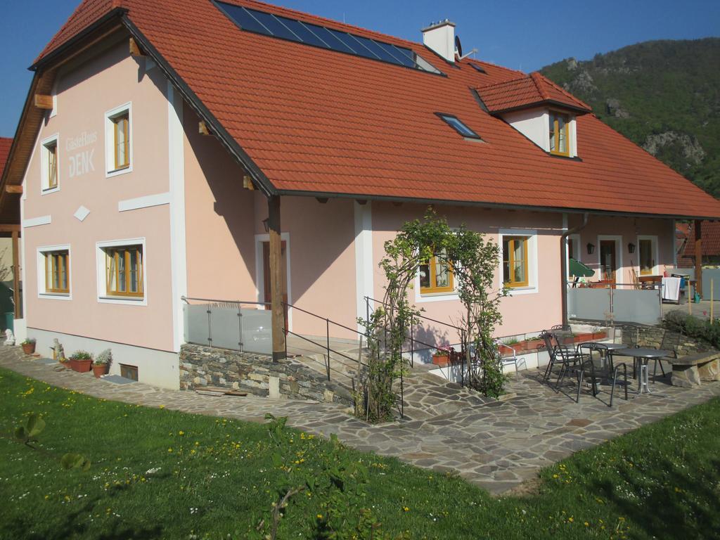 Gaestehaus Rudolf U. Sandra Denk Wösendorf Exterior foto